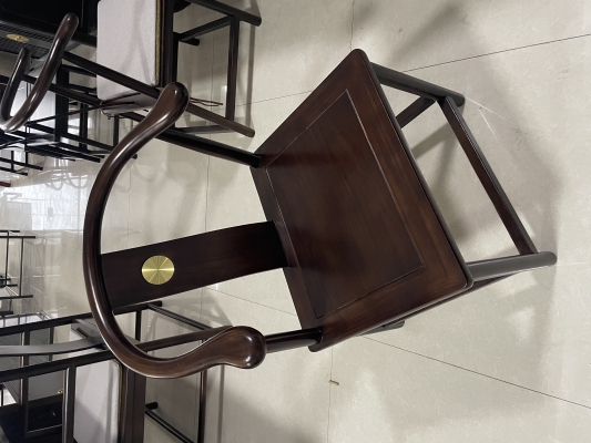 赤峰市舊茶桌回收電話號(hào)碼-第1張圖片