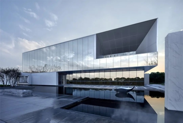 赤峰鏡面玻璃建筑廠家電話號碼-第1張圖片