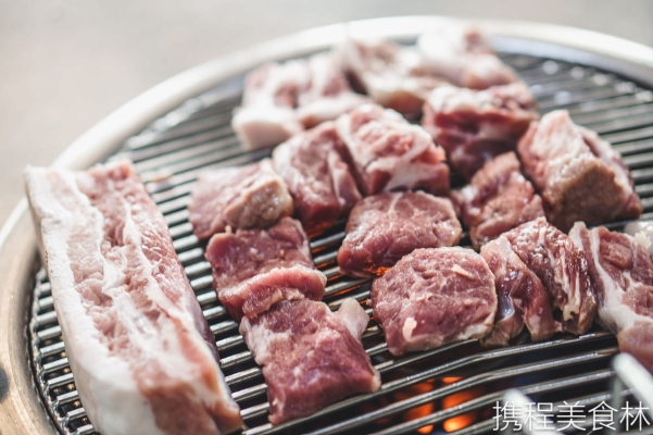 赤峰賣黑豬肉電話號碼多少-第1張圖片