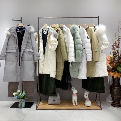 赤峰解放街服裝店電話號碼-第1張圖片