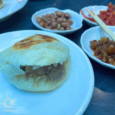 赤峰賣小白兔的電話號(hào)碼-第1張圖片