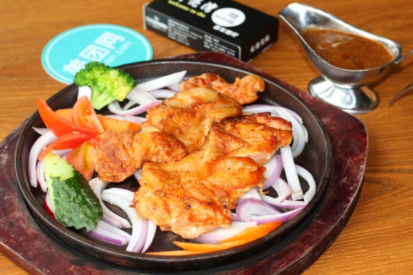 赤峰穆家營子餐廳電話號(hào)碼-第1張圖片