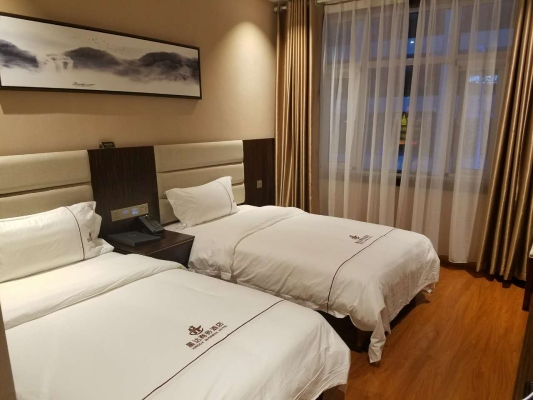 赤峰老馬酒店電話多少啊-第1張圖片