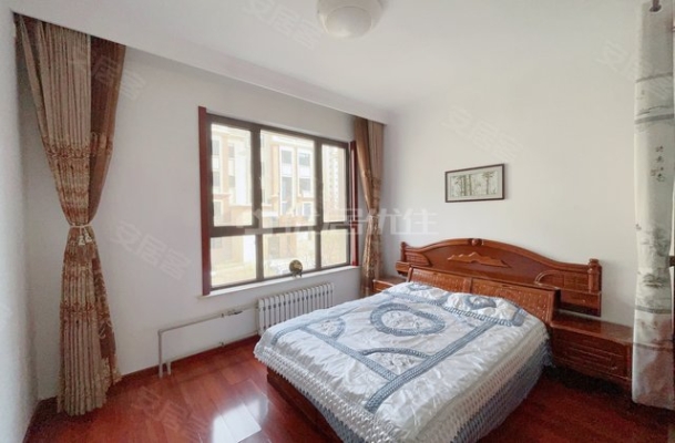 赤峰水榭花都服裝店電話號(hào)碼-第1張圖片