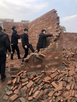 赤峰違章建筑舉報(bào)電話是多少-第1張圖片