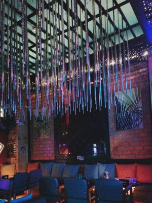 赤峰酒吧交友平臺電話地址查詢-第1張圖片