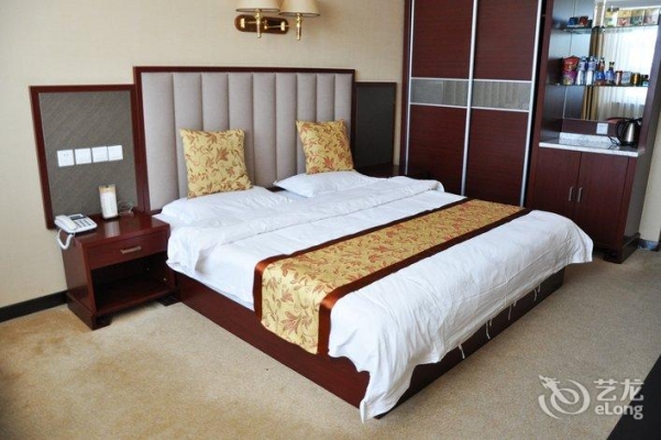 赤峰大板鎮(zhèn)有幾個(gè)賓館-第1張圖片