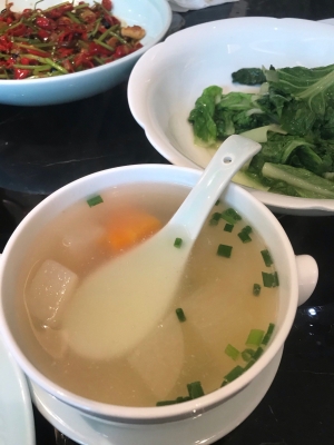 赤峰老湘菜店電話(huà)多少號(hào)-第1張圖片