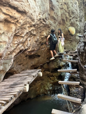 赤峰市關(guān)家大院電話號碼-第1張圖片