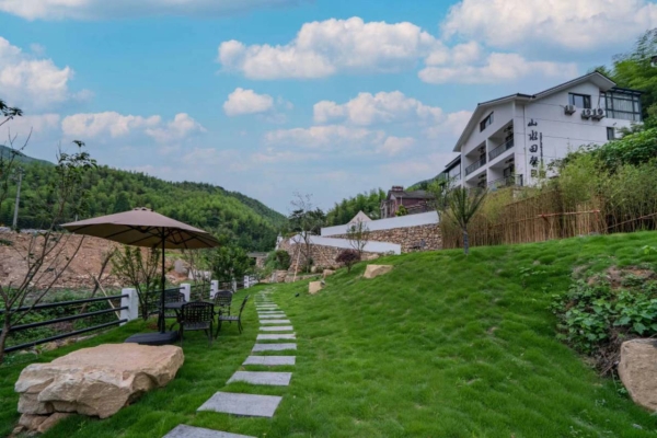 赤峰熱水塘溫泉民宿電話號(hào)碼-第1張圖片