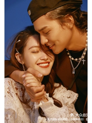 赤峰城市夜景婚紗店電話號碼-第1張圖片