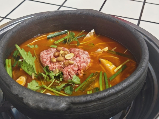 赤峰街探店美食推薦電話號碼-第1張圖片