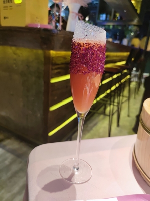 赤峰調(diào)酒外送電話是多少號(hào)-第1張圖片