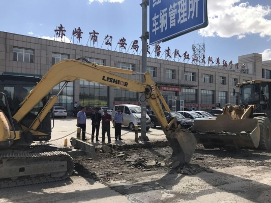 赤峰車管所大廳地址電話號(hào)碼-第1張圖片