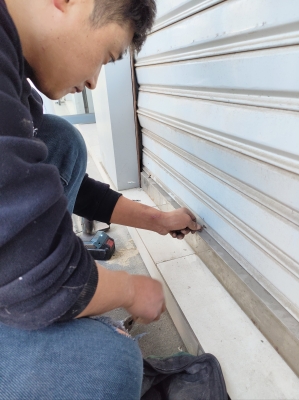 赤峰門窗維修-第1張圖片