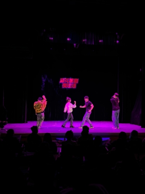 赤峰鐵南馬戲團電話號碼-第1張圖片