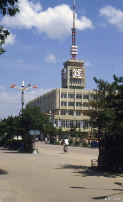 赤峰市鐘樓社區(qū)電話-第1張圖片