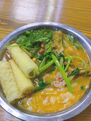 赤峰松山區(qū)螺螄粉店電話號碼-第1張圖片