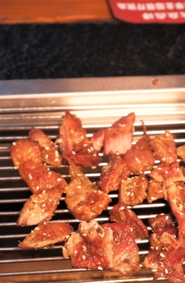 赤峰烤羊師傅招聘電話是多少號-第1張圖片