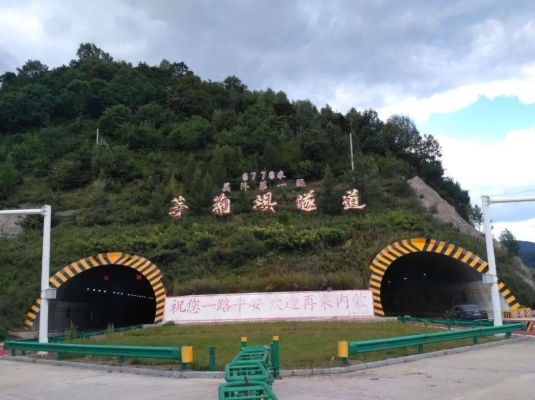 赤峰廣大高速路口電話查詢號碼-第1張圖片