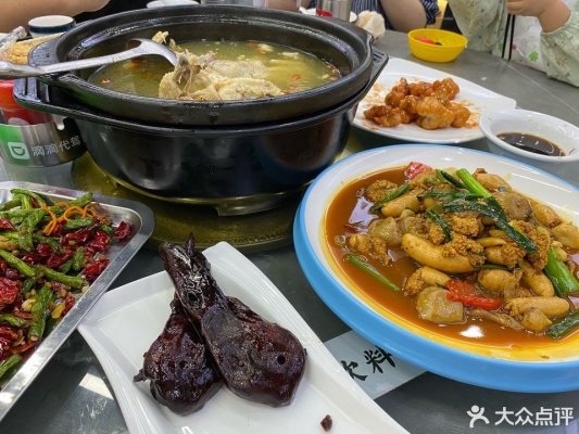 赤峰大宴會廳電話地址查詢-第1張圖片