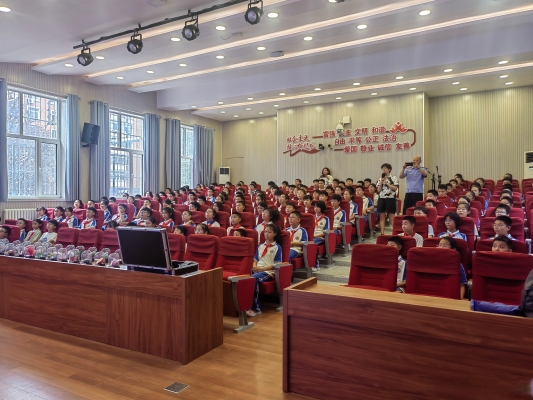 赤峰市松山四中附小-第1張圖片