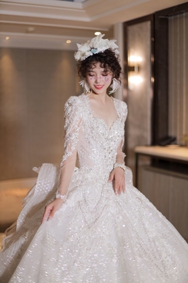 赤峰試紗體驗館地址電話號碼-第1張圖片