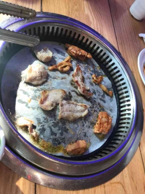 赤峰烤全羊自助餐廳電話號碼-第1張圖片