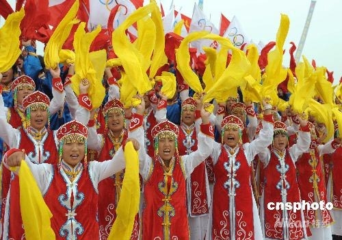 赤峰蒙古婚袍租賃店電話號碼-第1張圖片