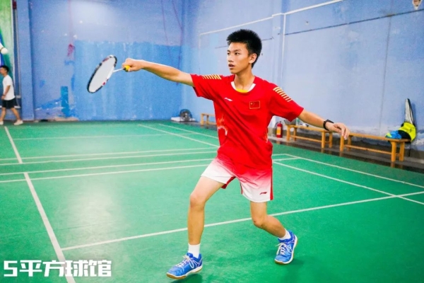 赤峰青鳥羽毛球中心電話號碼-第1張圖片