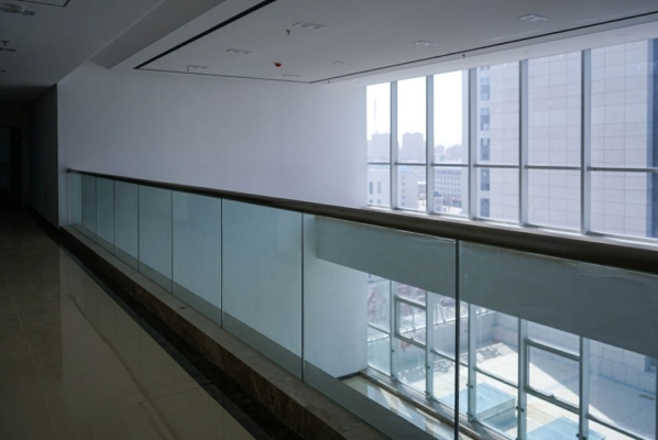 赤峰頂上明珠酒店電話號(hào)碼-第1張圖片