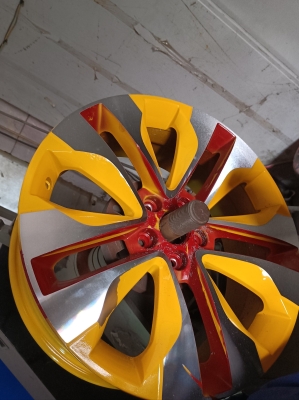 赤峰市輪轂翻新師傅電話號碼-第1張圖片