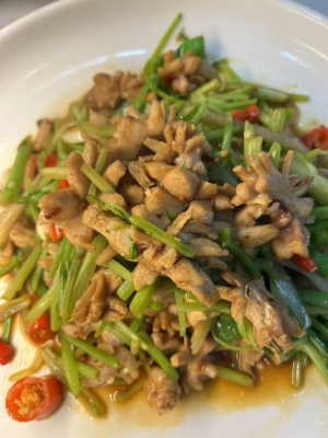 赤峰快魚服裝店電話號碼-第1張圖片