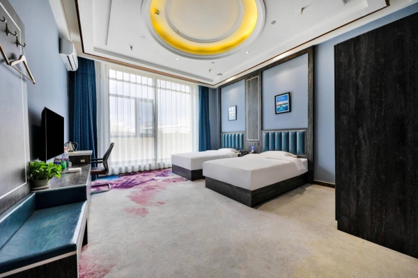 赤峰上海城服裝店電話號碼-第1張圖片