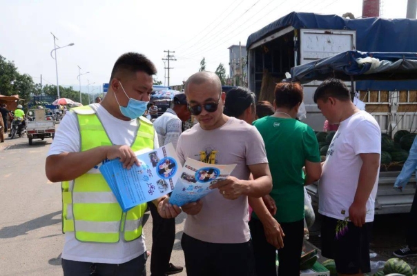 赤峰考摩托車地方電話是多少-第1張圖片