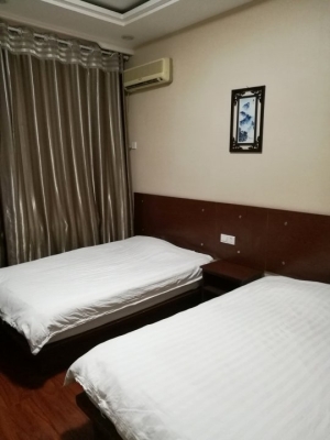 赤峰鋼鐵街汽修電話號碼是多少-第1張圖片