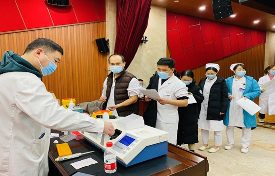 赤峰旗縣醫(yī)院獻血電話查詢號碼-第1張圖片