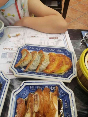 赤峰市香米坊飯店電話號碼-第1張圖片