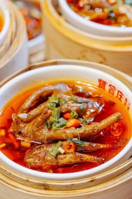 赤峰鐵滑鹵味店地址電話(huà)號(hào)碼-第1張圖片