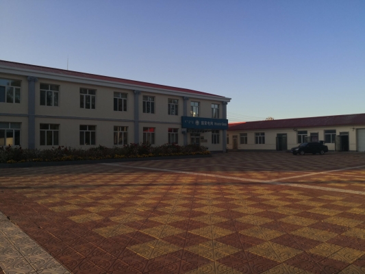 赤峰羊場(chǎng)拼車群電話號(hào)碼-第1張圖片