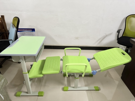 赤峰電子課桌椅維修電話號(hào)碼-第1張圖片