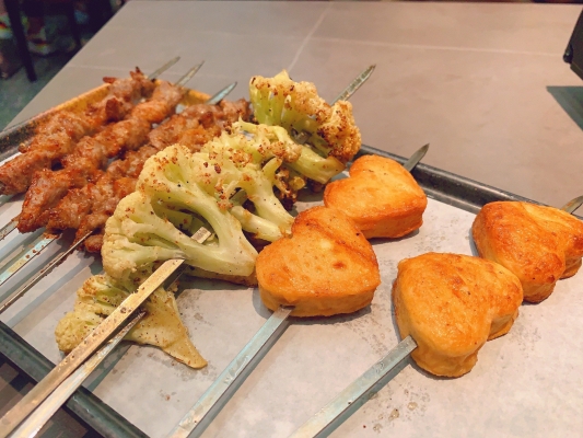 赤峰市夜宵店招聘電話號碼-第1張圖片