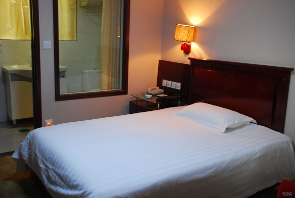 赤峰宴禾印象酒店房間電話號(hào)碼-第1張圖片