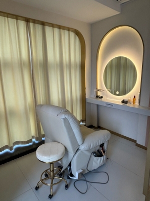 赤峰按摩洗頭房電話地址查詢-第1張圖片