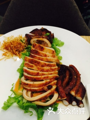 赤峰大偉烤魷魚店電話號(hào)碼-第1張圖片