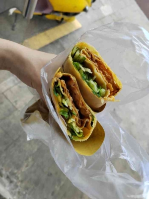 赤峰乾傲雜糧煎餅店電話號碼-第1張圖片