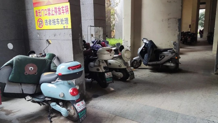 赤峰創(chuàng)城拖車電話多少號-第1張圖片