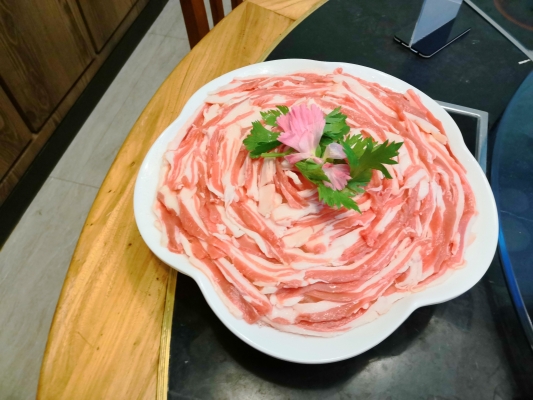 包頭市赤峰飯店地址電話號碼-第1張圖片