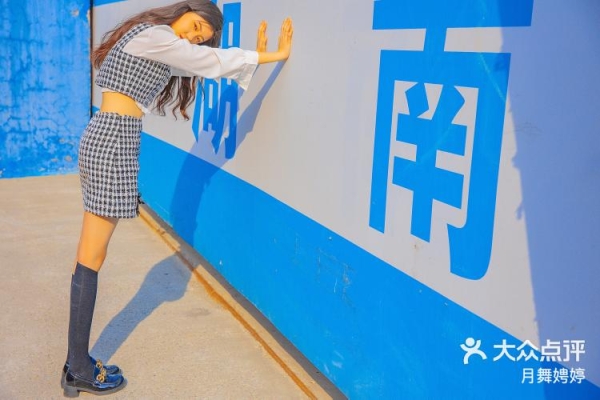 赤峰街拍攝影師電話號碼-第1張圖片