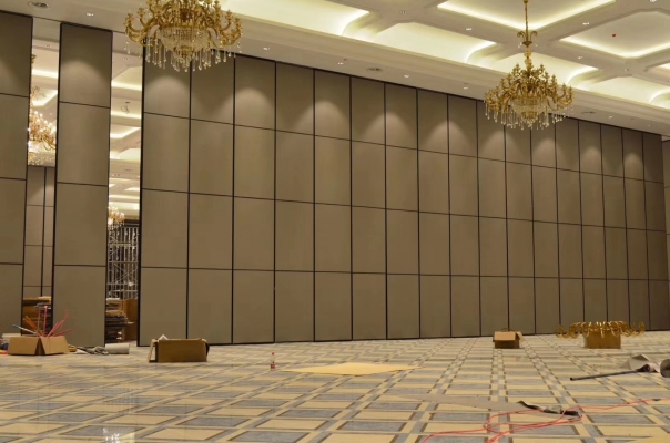 赤峰活動(dòng)隔斷廠家-第1張圖片